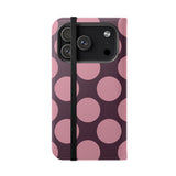 iPhone 17 Pro -vegaaninahkainen lompakkokuori – Pink Plum Polka Dot -kuosi